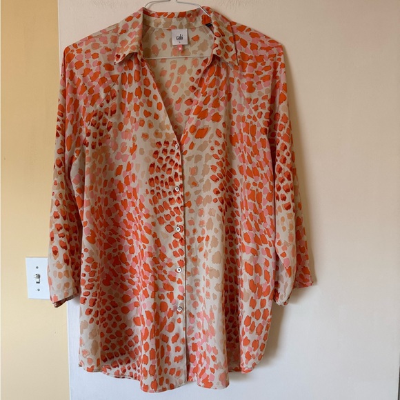 CAbi Tops - CABI button down top - size L - EUC
